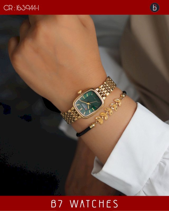 كورين نسائية