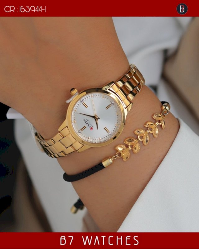 ساعة كورين نسائية