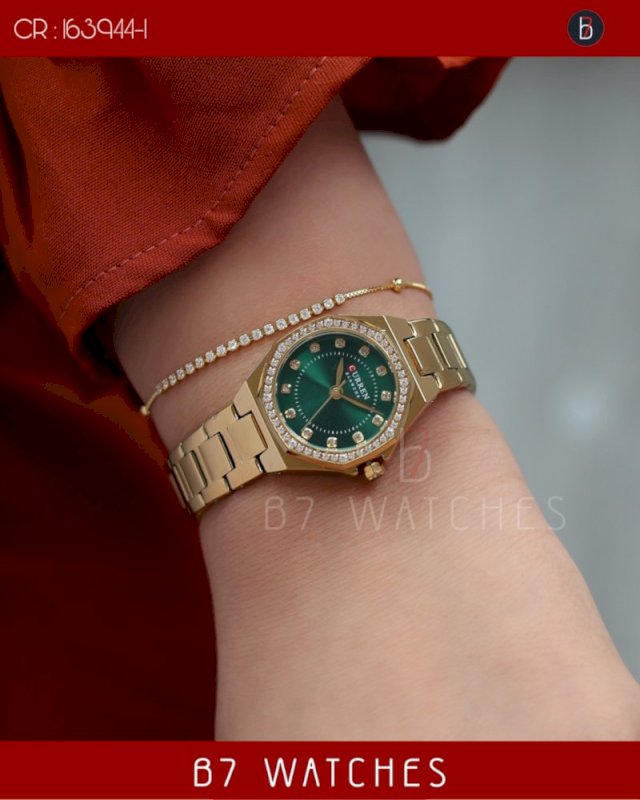 ساعة كورين / اللوان متعدده