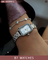 النسائية الأنيقة ألوان متعددة – الاصدار الحادي عشر B7 ساعة